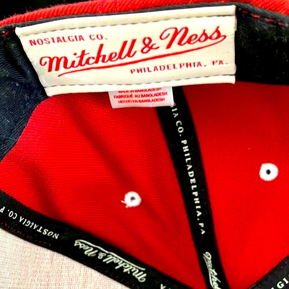 Washington Redskins Mitchell & Ness SnapBack Hat - Picture 3 of 7